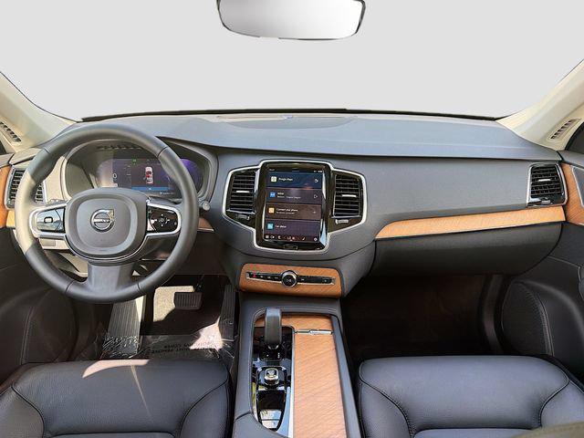 2024 Volvo XC90 B6 PLUS BRIGHT THEME 7-SEATER — фото 16