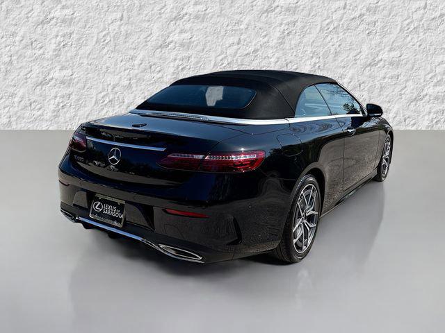 MERCEDES-BENZ E-CLASS - 3