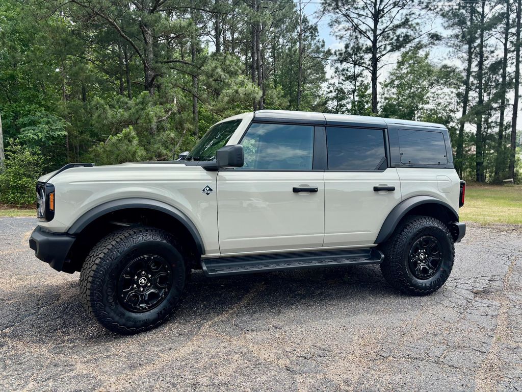 FORD BRONCO - 1