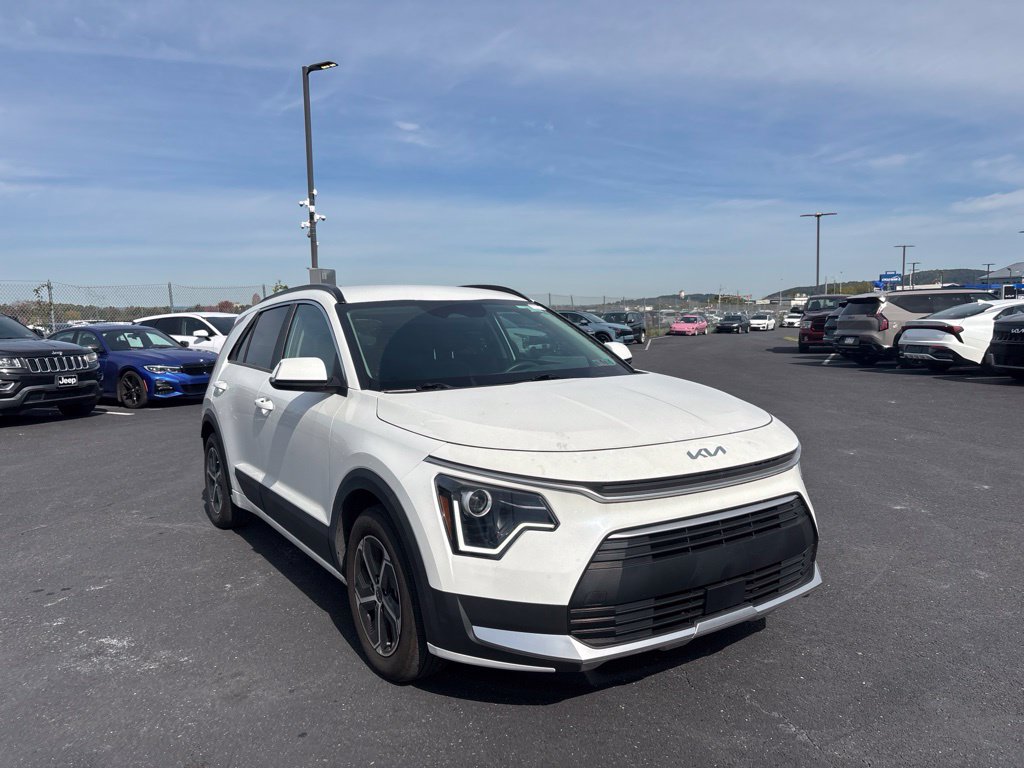 2024 Kia Niro EX