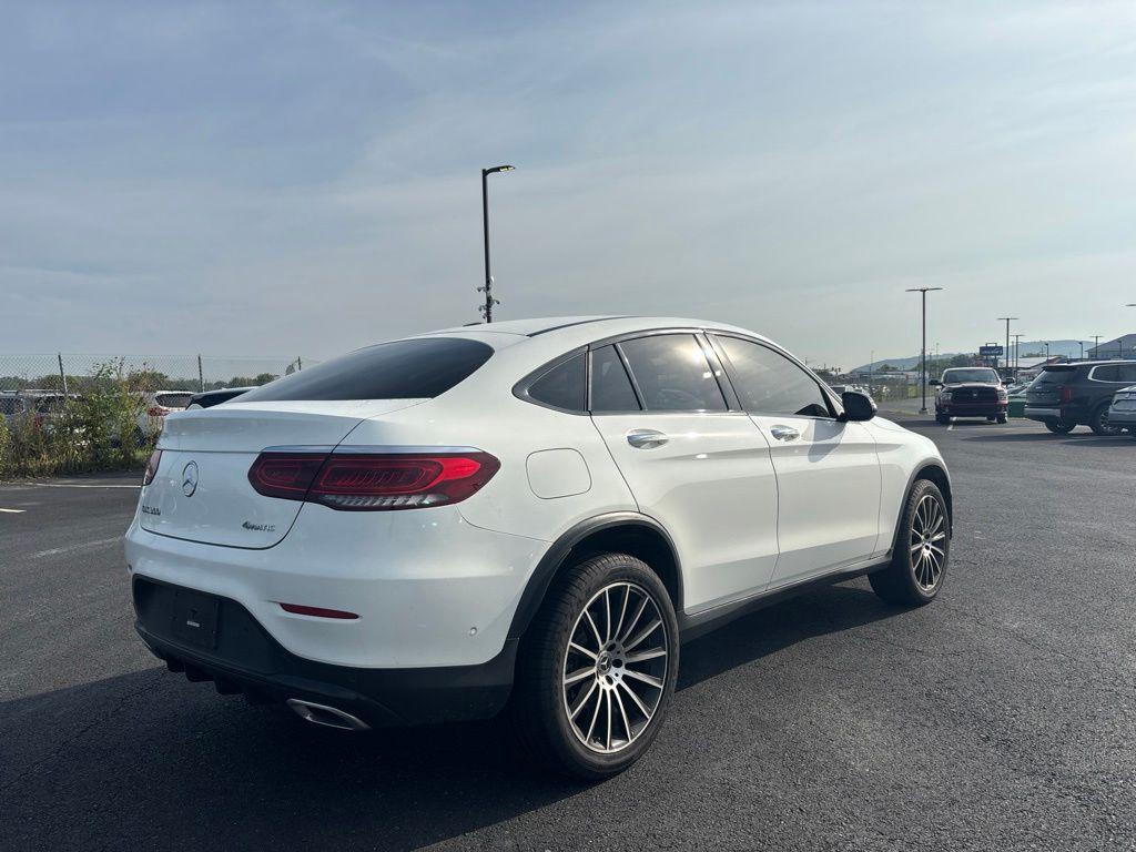 صورة 2 لـ 2021 Mercedes-BENZ GLC