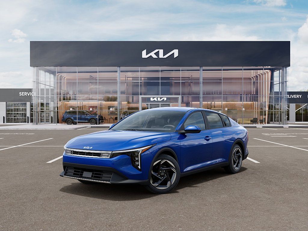 New 2026 Kia K4 EX