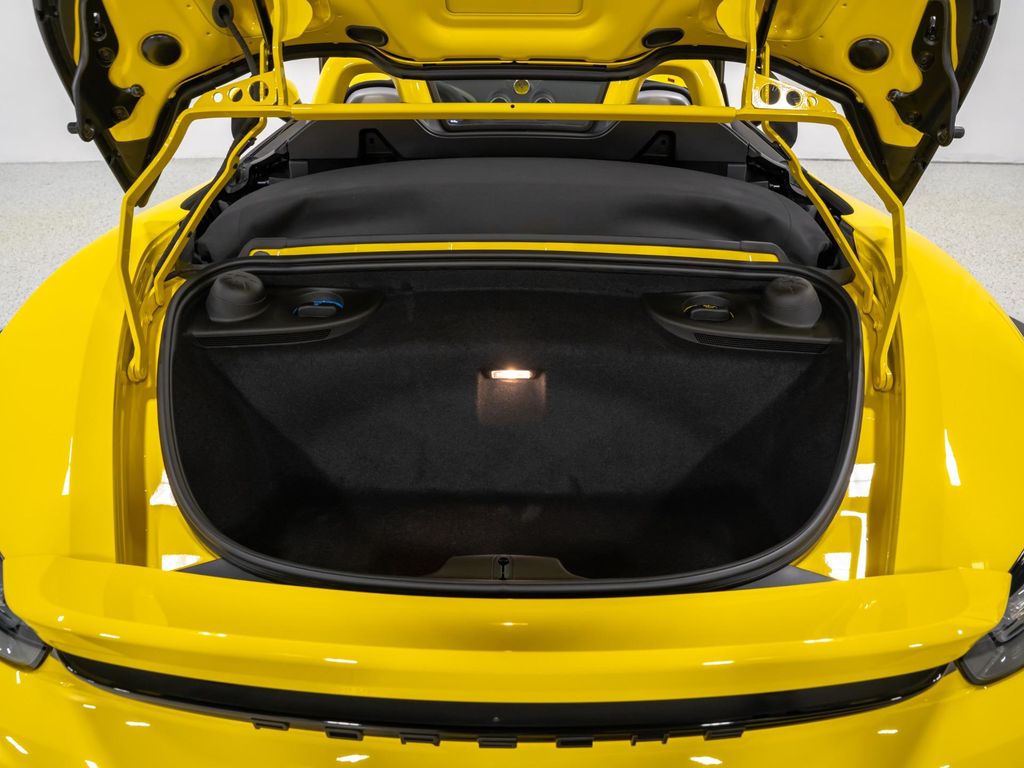 2022 Porsche 718 SPYDER SPYDER thumbnail 78