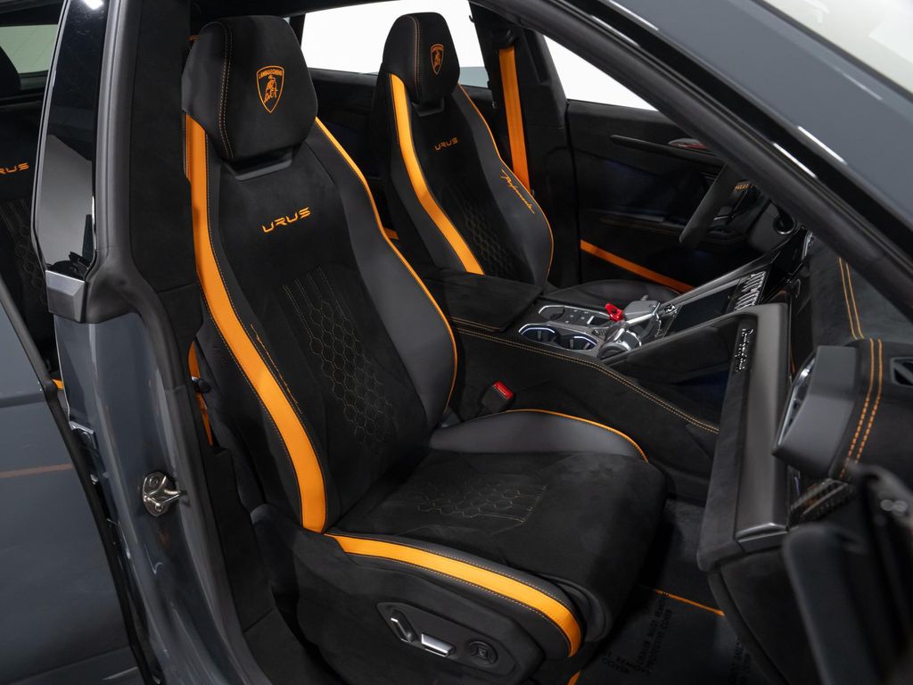 صورة مصغرة 68 لـ 2024 Lamborghini URUS PERFORMANTE