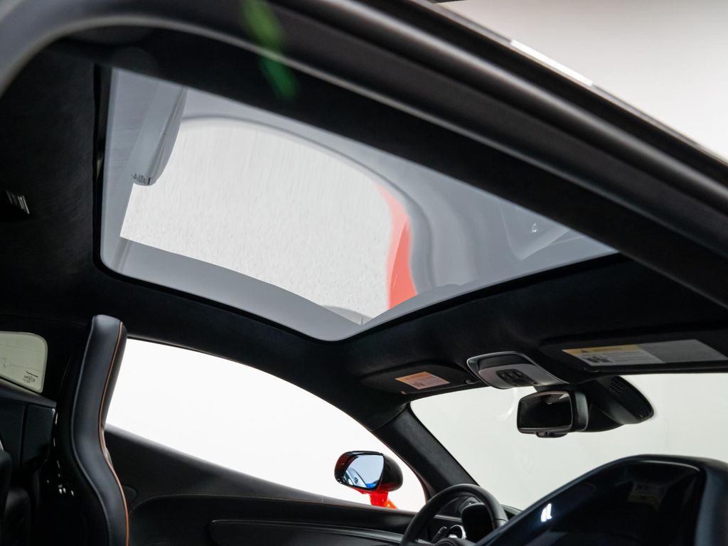 صورة 62 لـ 2023 Mclaren GT COUPE