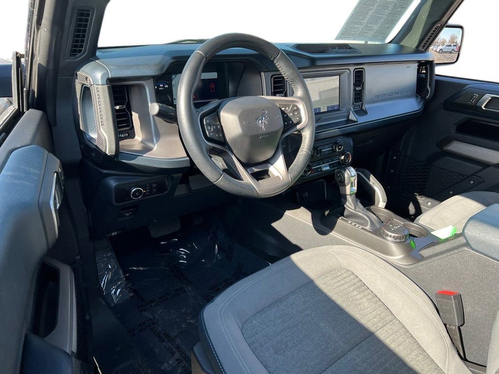 FORD BRONCO - 7
