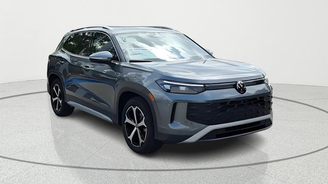 New 2026 Volkswagen Tiguan 2.0T SE