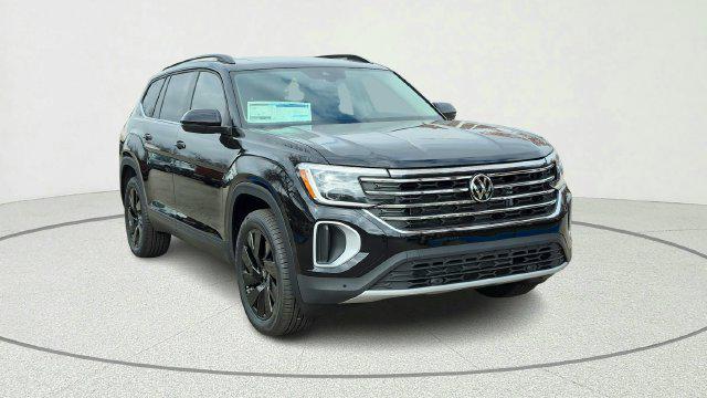 New 2026 Volkswagen Atlas 2.0T SE w/Technology