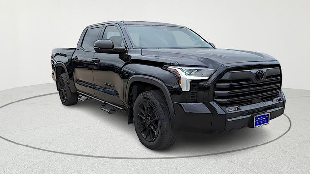 TOYOTA TUNDRA - 1