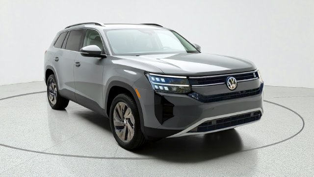 New 2027 Volkswagen Atlas SE w/Technology