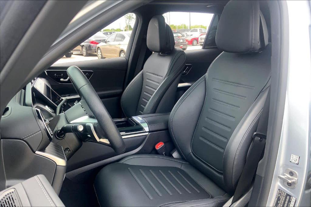 MERCEDES-BENZ GLC - 7