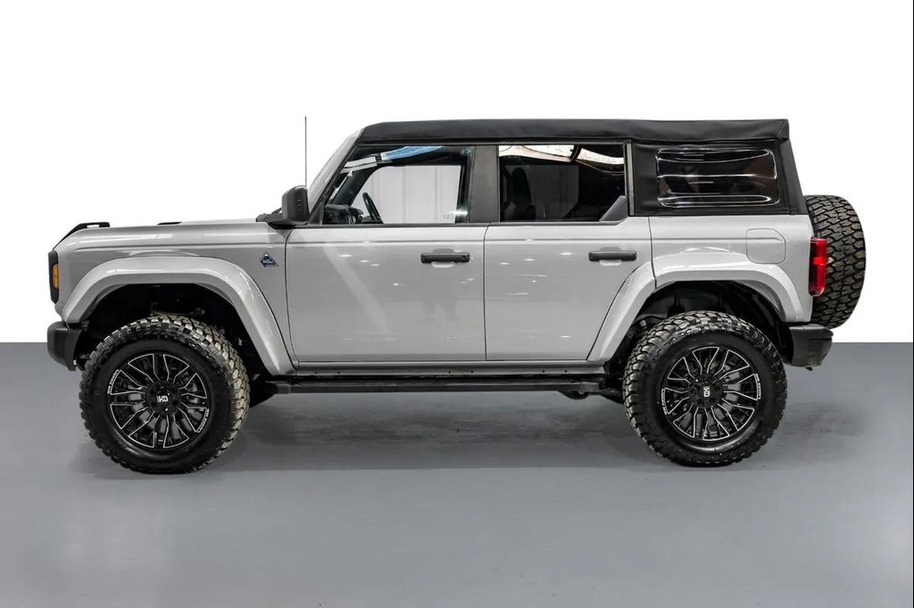 FORD BRONCO - 10
