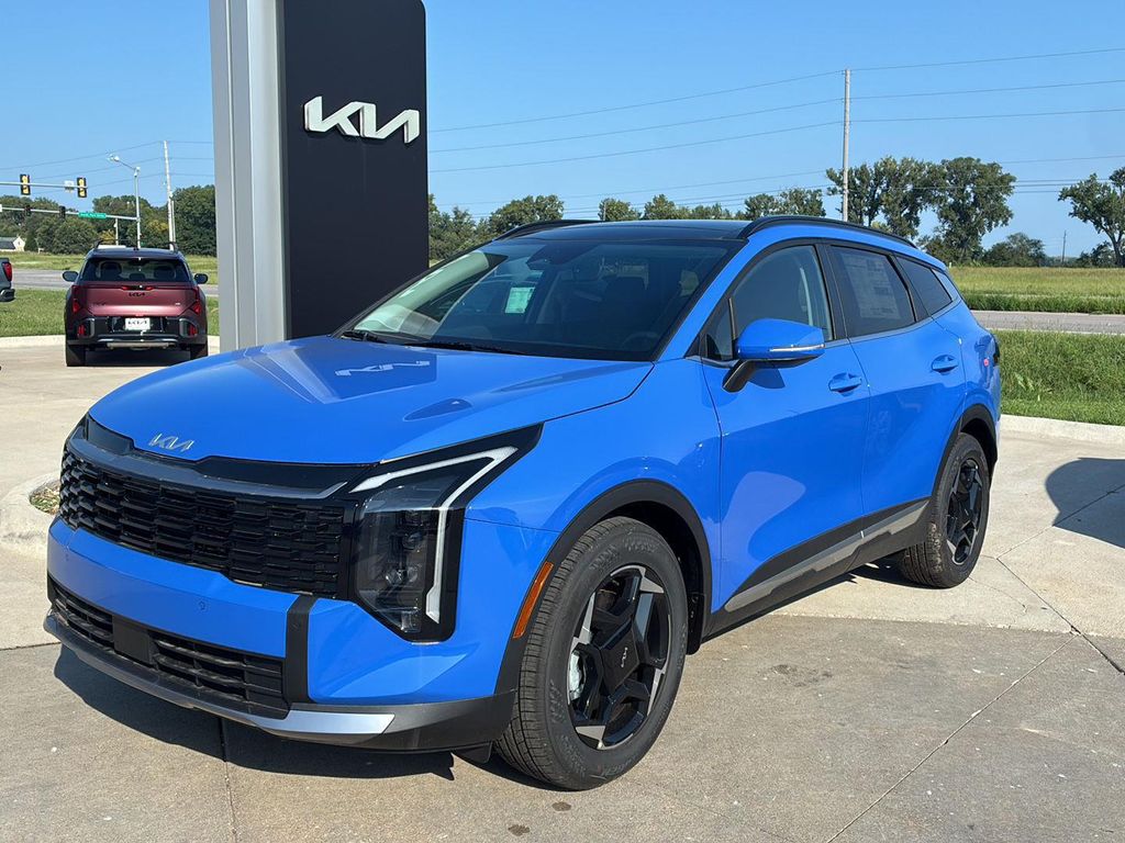 New 2026 Kia Sportage EX
