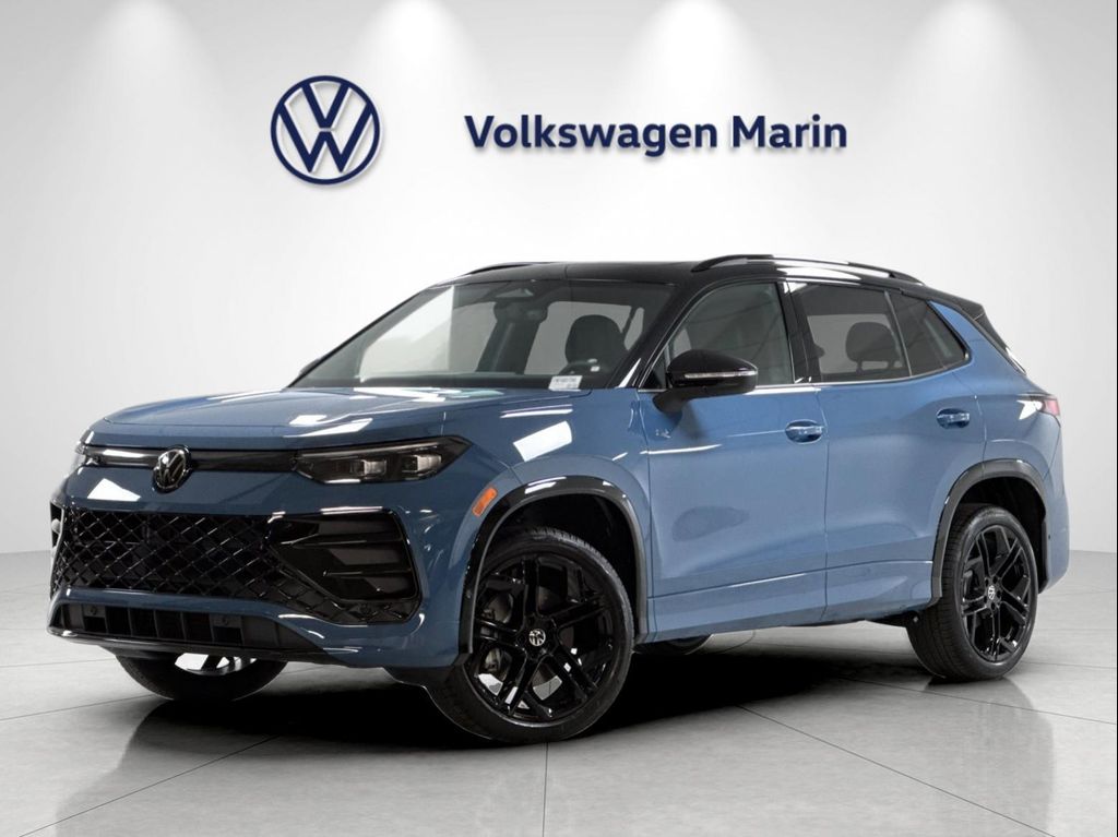 New 2026 Volkswagen Tiguan 2.0T SE R-Line Black 4MOTION
