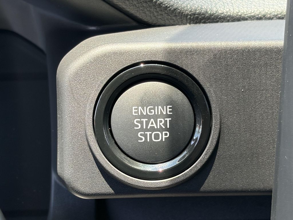 2026 Toyota TACOMA SR5 — миниатюра 16
