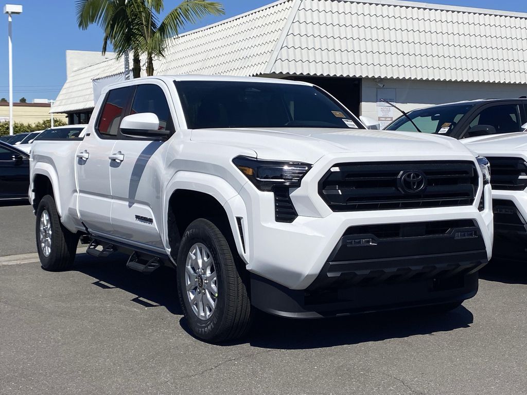صورة 2 لـ 2026 Toyota TACOMA SR5