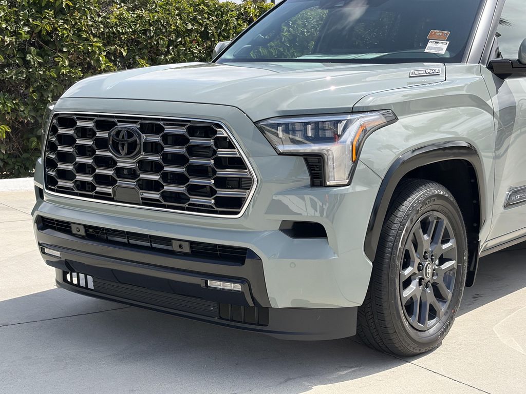 صورة 7 لـ 2026 Toyota SEQUOIA PLATINUM