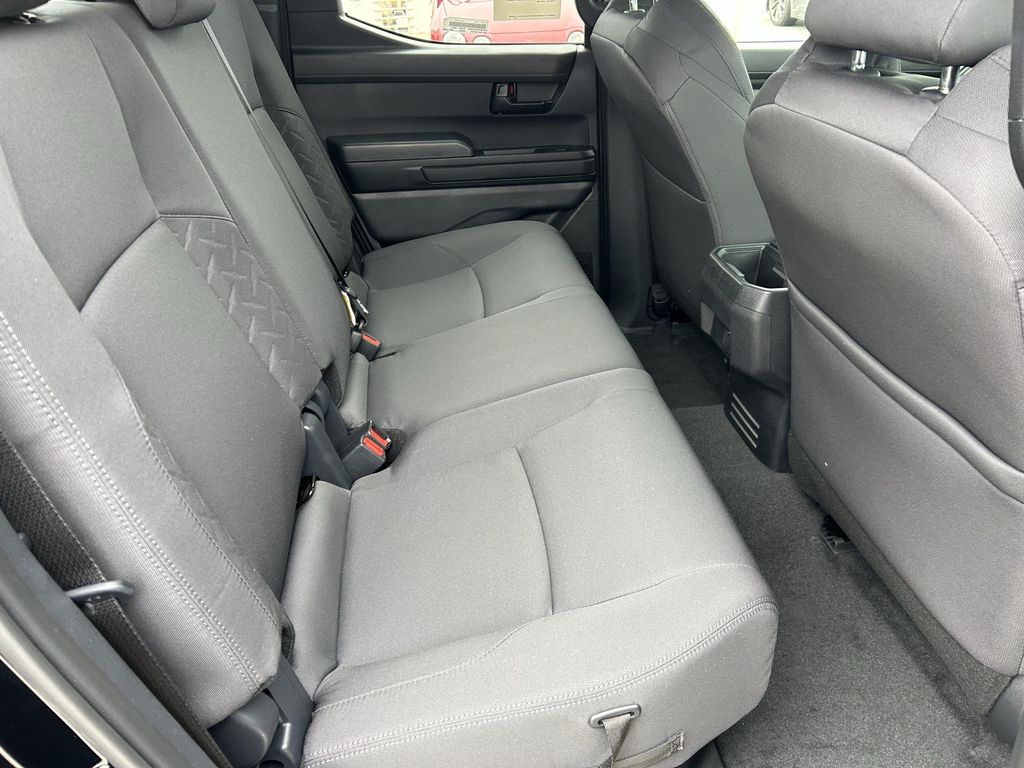 صورة مصغرة 13 لـ 2026 Toyota TACOMA SR5