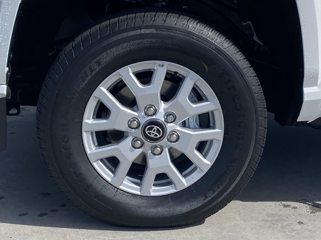 صورة 8 لـ 2026 Toyota TACOMA SR5