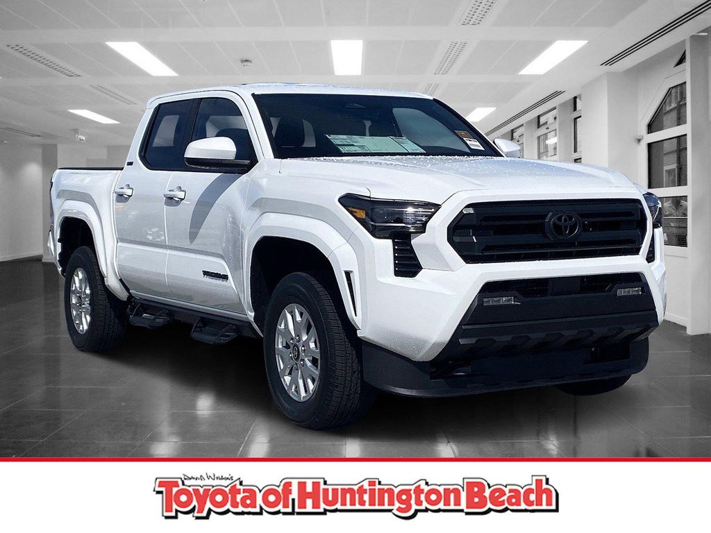 صورة 1 لـ 2026 Toyota TACOMA SR5