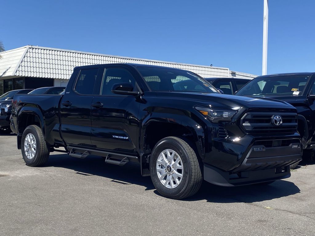 صورة 2 لـ 2025 Toyota TACOMA SR5