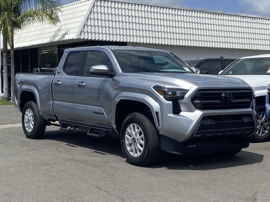 2026 Toyota TACOMA SR5 照片 2