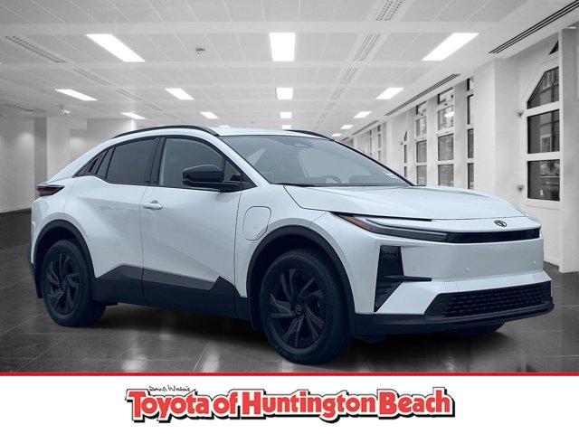 New 2026 Toyota C-HR SE
