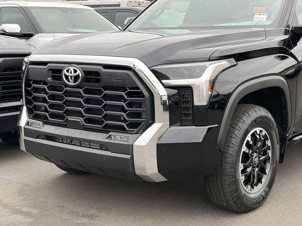 صورة 7 لـ 2026 Toyota TUNDRA SR5
