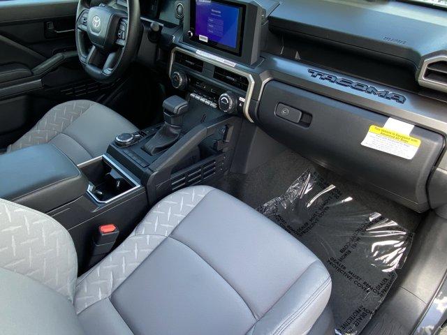 صورة مصغرة 9 لـ 2026 Toyota TACOMA SR5