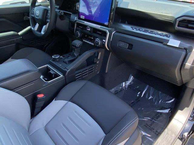 2026 TOYOTA TACOMA HYBRID TRD OFF ROAD photo 9
