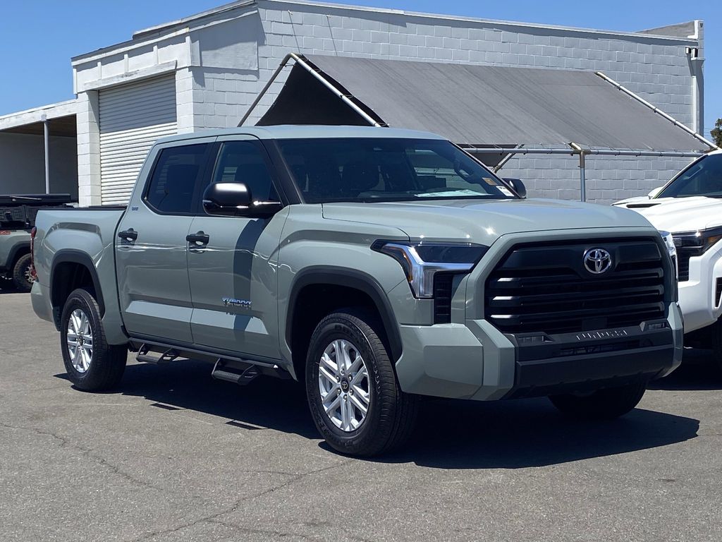 2026 Toyota TUNDRA SR5 photo 2