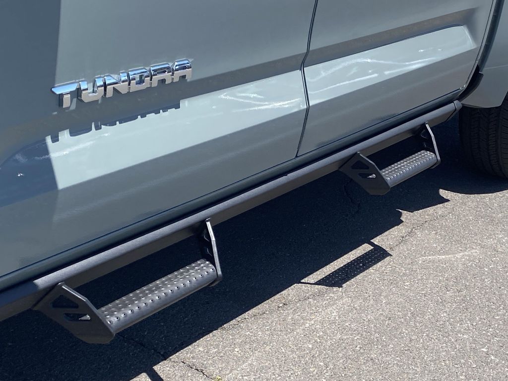 2026 Toyota TUNDRA SR5 photo 9