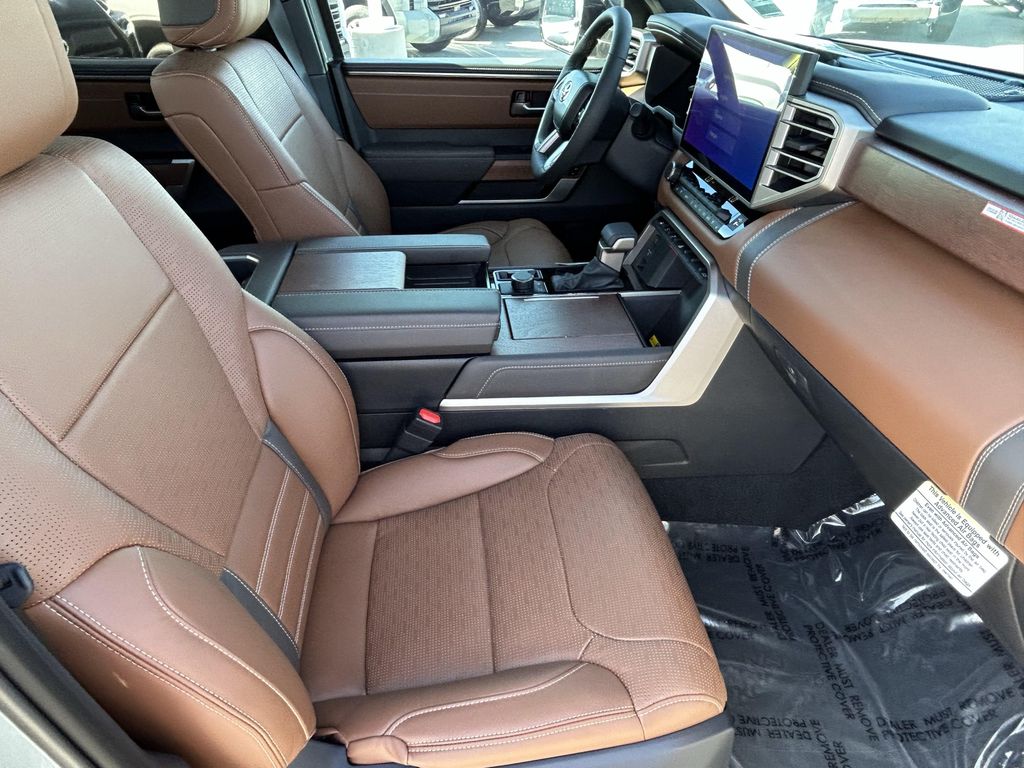 صورة مصغرة 9 لـ 2026 Toyota TUNDRA 1794 EDITION