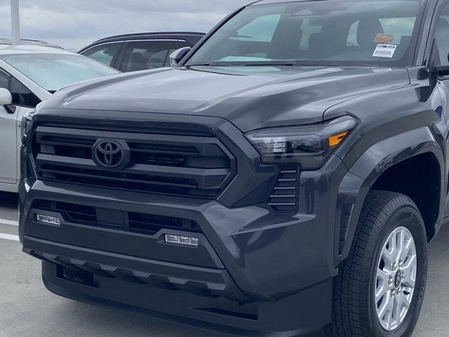 صورة 7 لـ 2026 Toyota TACOMA SR5