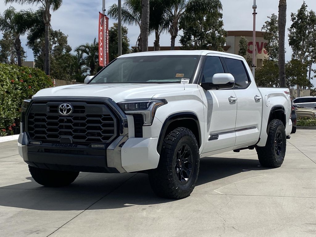 صورة 6 لـ 2025 Toyota TUNDRA PLATINUM