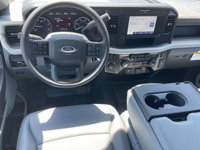 2026 FORD F-450 XL photo 3