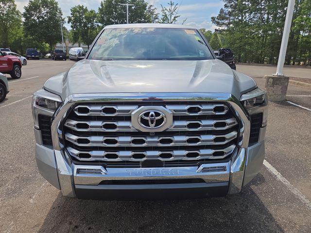 TOYOTA TUNDRA - 9