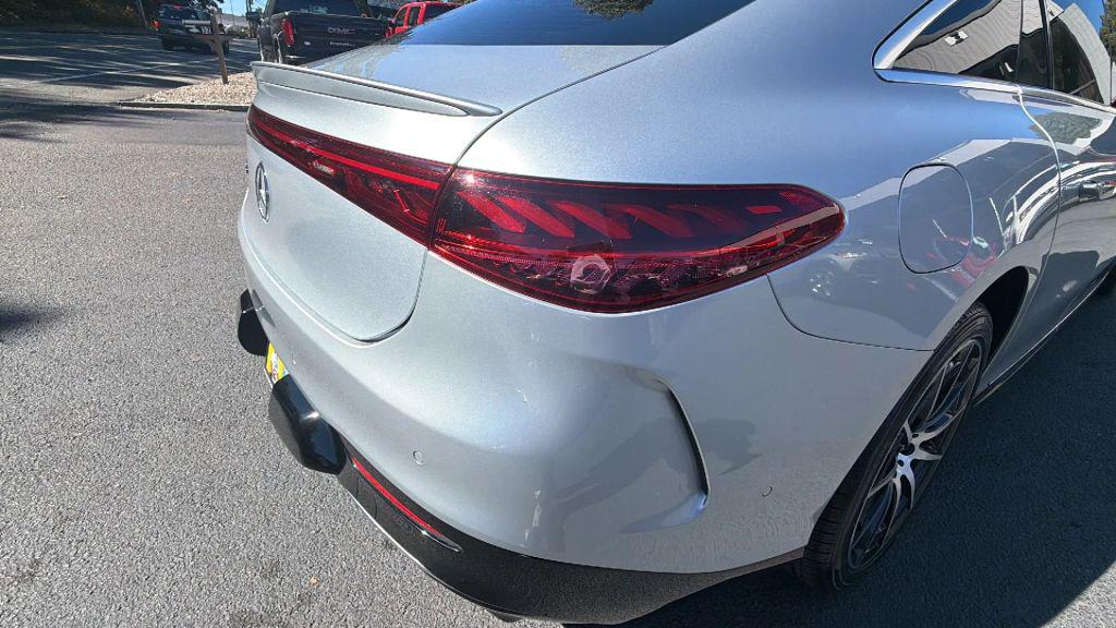 صورة مصغرة 22 لـ 2022 Mercedes-BENZ EQS