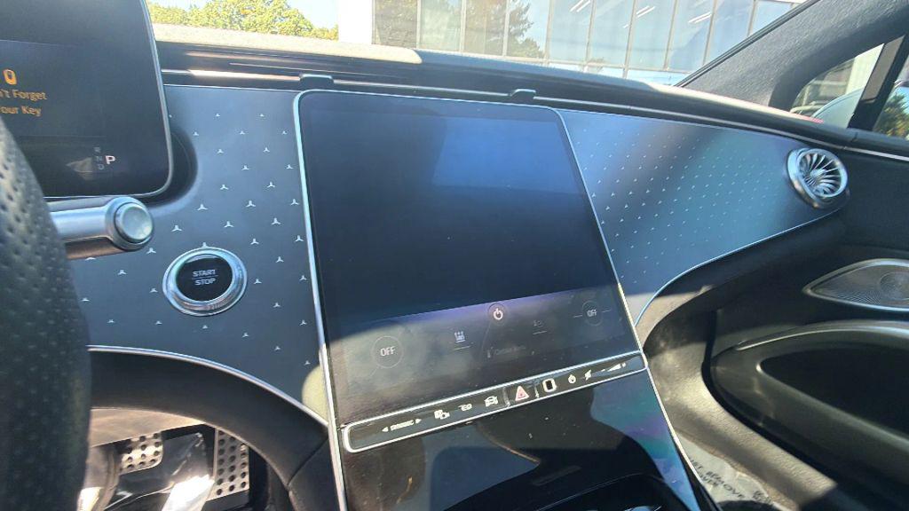 صورة مصغرة 34 لـ 2022 Mercedes-BENZ EQS
