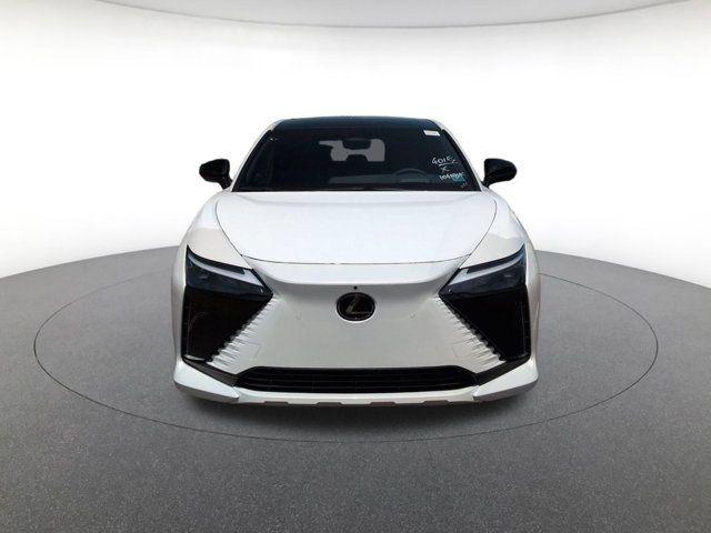 صورة 2 لـ 2026 Lexus RZ 450E PREMIUM