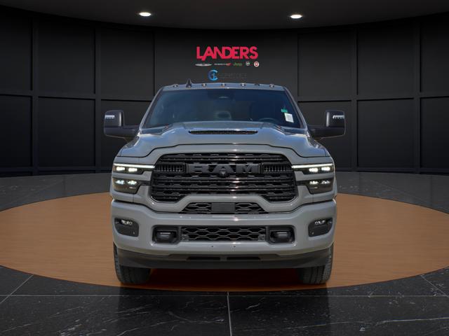 2026 RAM 2500 LIMITED CREW CAB 4X4 6'4' BOX — фото 4