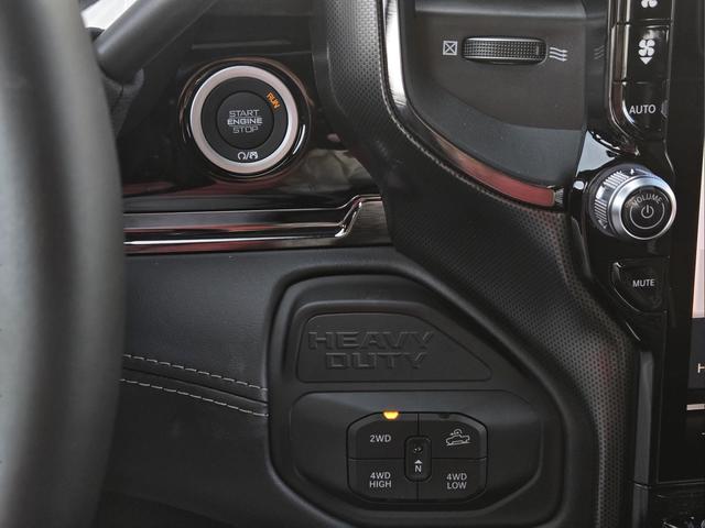 2026 RAM 2500 LIMITED CREW CAB 4X4 6'4' BOX — миниатюра 13