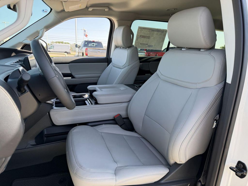 صورة مصغرة 19 لـ 2027 FORD EXPEDITION ACTIVE