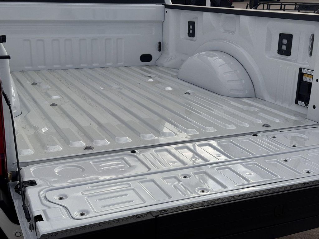 2026 FORD F-250 PLATINUM 缩略图 28