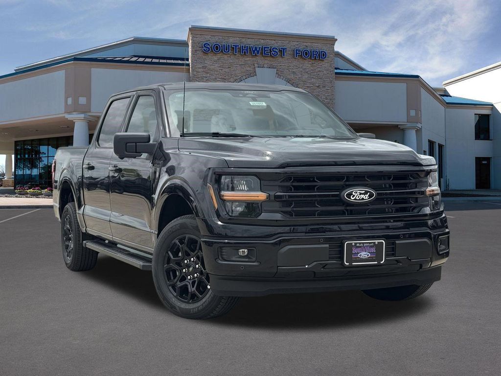 New 2026 Ford F-150 XLT