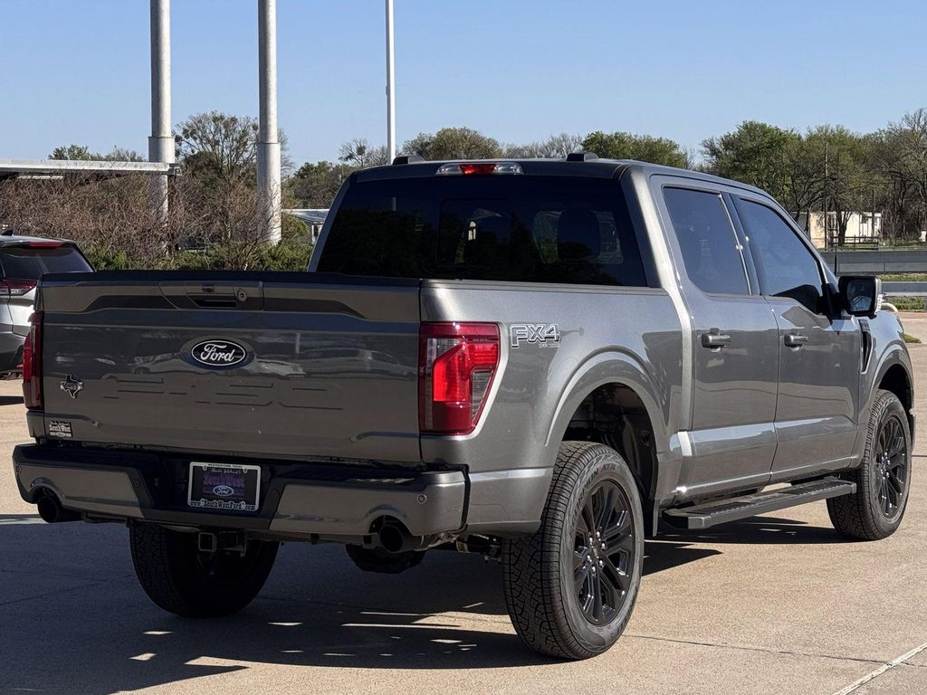 2026 FORD F-150 XLT — фото 4