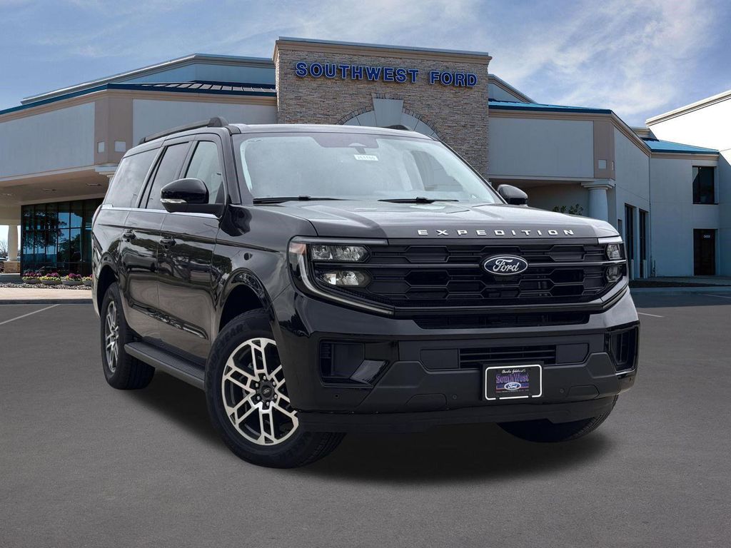 New 2026 Ford Expedition Max Active 4x2