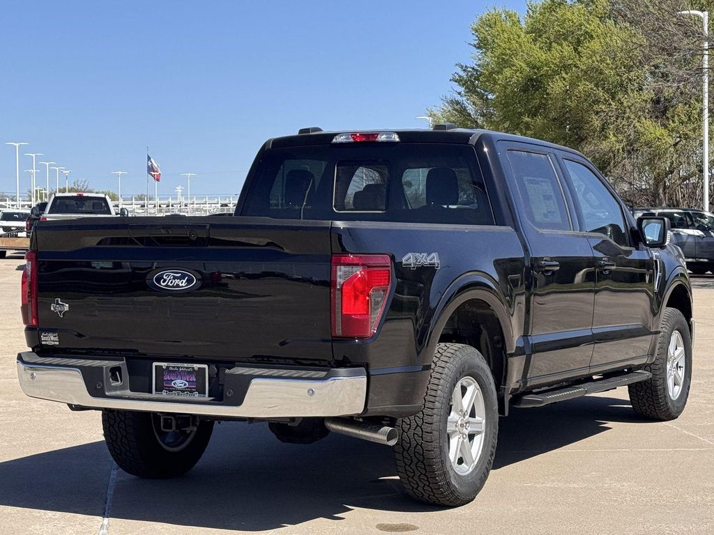 صورة 4 لـ 2026 FORD F-150 XLT