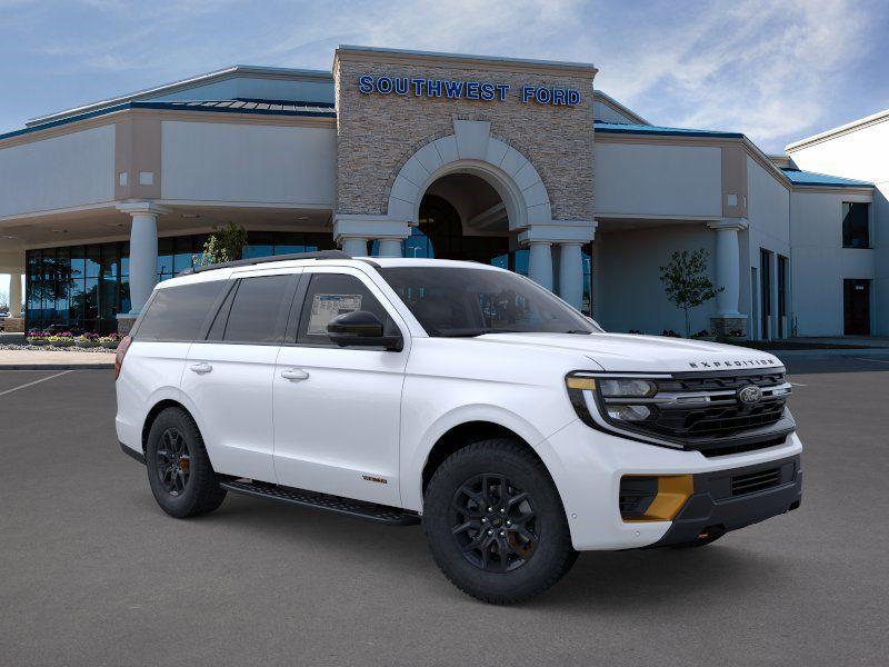 صورة 7 لـ 2026 FORD EXPEDITION TREMOR