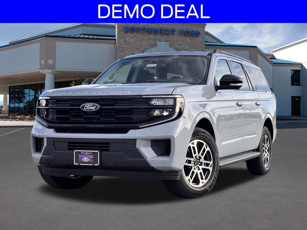 New 2026 Ford Expedition Max Active 4x2